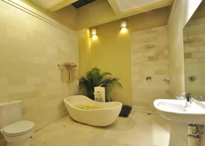 Jas Boutique Villa *